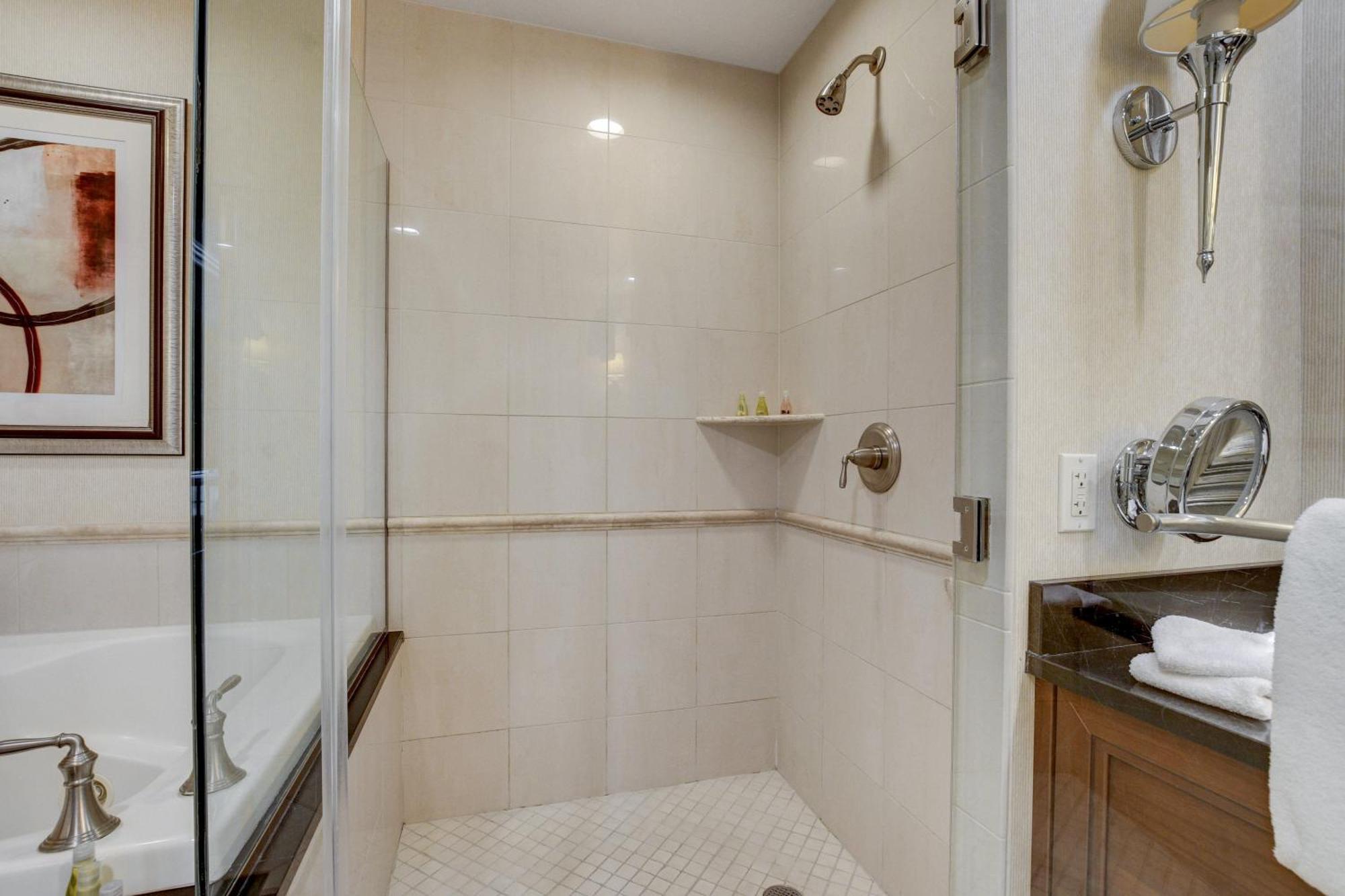 Classic Suite Mgm Signature 25Th Flr Pool View Las Vegas Exterior photo