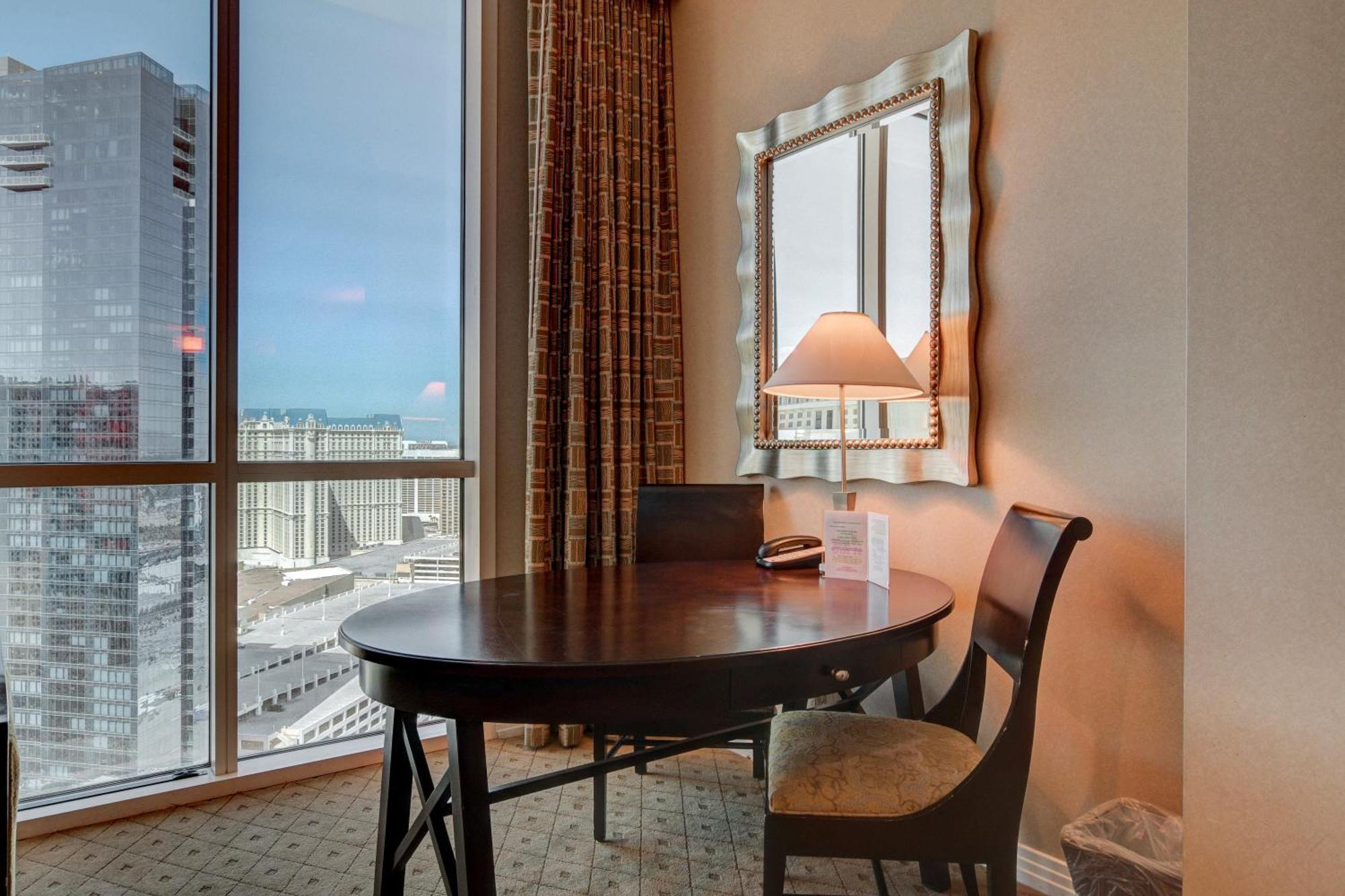 Classic Suite Mgm Signature 25Th Flr Pool View Las Vegas Exterior photo